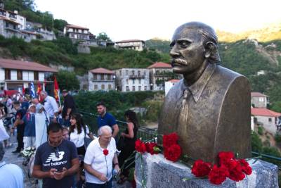 Αποκαλυπτήρια προτομής του Νίκου Πλουμπίδη στα Λαγκάδια Γορτυνίας (φωτογραφίες)