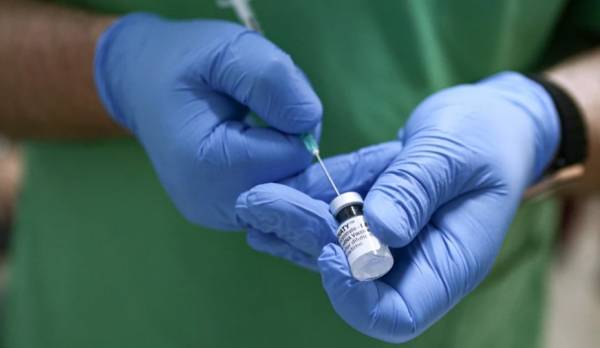 Κορονοϊός: Η παγκόσμια Τράπεζα θα αυξήσει τη χρηματοδότηση για τα εμβόλια κατά 20 δισ. δολάρια