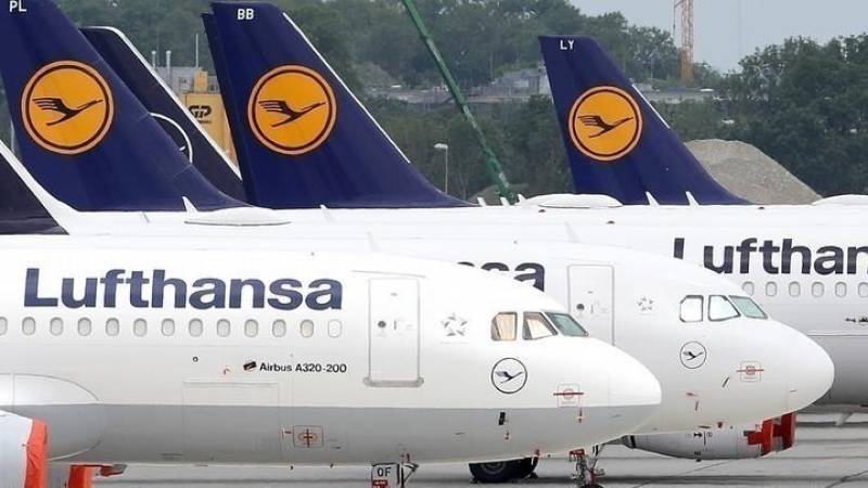 Η Lufthansa υποχρεούται να καταβάλει 775 εκατ. δολάρια για ακυρώσεις πτήσεων λόγω Covid