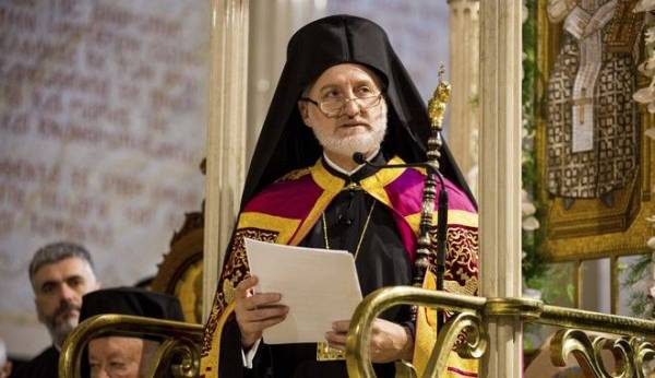 Δυσφορία σε Αθήνα και Λευκωσία για τον Αρχιεπίσκοπο Αμερικής Ελπιδοφόρο