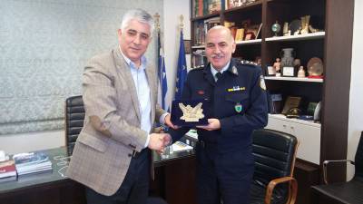 Στο Δημοτικό Κατάστημα Χώρας ο τοπικός αστυνόμος