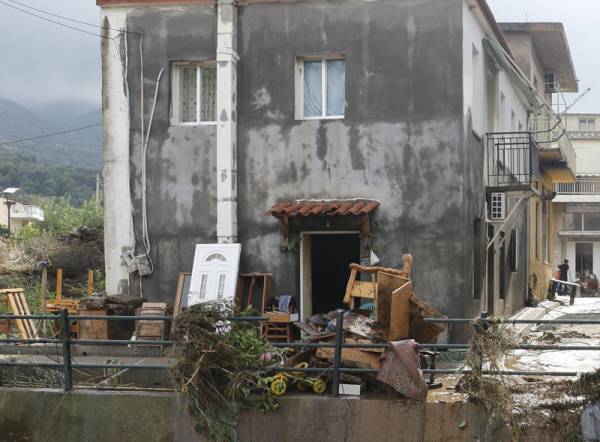 113 πλημμυροπαθείς της Καλαμάτας δεν έχουν πάρει επίδομα 
