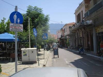 Επαγγελματίες ζητούν μόνιμη πεζοδρόμηση του Ιστορικού Κέντρου Καλαμάτας