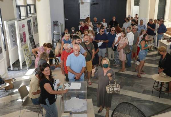 Εκλογές ΣΥΡΙΖΑ: Πρωτιά Κασσελάκη και στα δύο εκλογικά τμήματα της Καλαμάτας