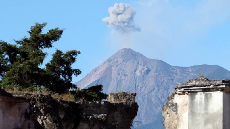 Γουατεμάλα: Ενεργοποιήθηκε ξανά το ηφαίστειο Φουέγο