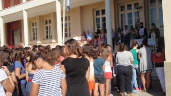 Διαμαρτυρία γονέων για συρρίκνωση των σχολείων στους Γαργαλιάνους