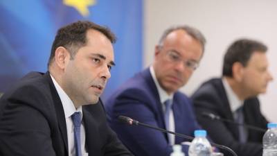 Fuel Pass 2: Από τέλη Ιουλίου η πλατφόρμα - Έως 45.000 ευρώ εισόδημα για την επιδότηση στα καύσιμα