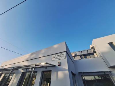 Κοινοτικό Γραφείο Ασπροχώματος: Ερωτήματα για κόστος και αδειοδοτήσεις