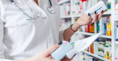 Αντιπαράθεση φαρμακοποιών και φαρμακαποθηκάριων για τις ελλείψεις φαρμάκων