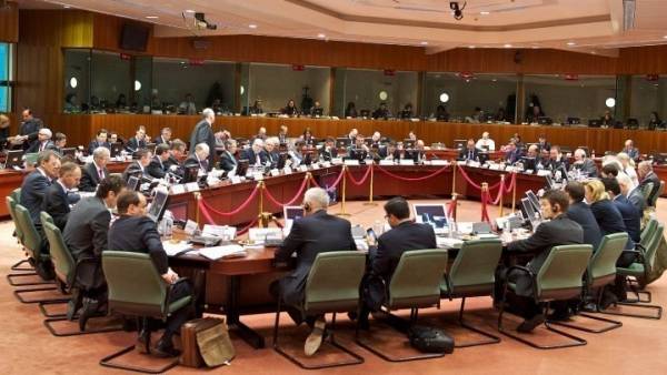 Συνέχεια του Eurogroup σήμερα - «Αγκάθια» τα ευρω-ομόλογα και οι όροι