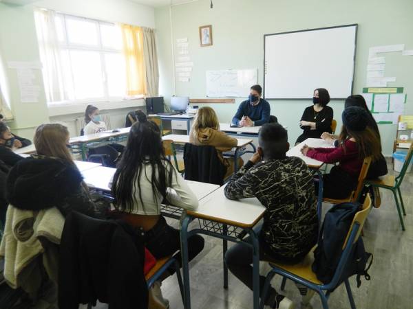 Τάξη Γυμνασίου για Ρομά στη Μεσσήνη