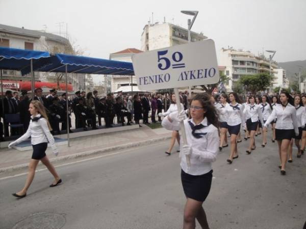 Η παρέλαση για την 28η Οκτωβρίου στην Καλαμάτα