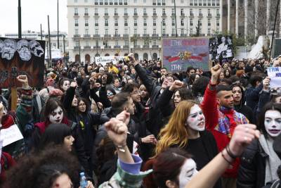 Τροπολογία του ΚΚΕ για την αναγνώριση-κατοχύρωση των δικαιωμάτων των καλλιτεχνών