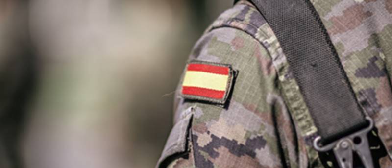 H Ισπανία αποκλείει την επιστροφή στην υποχρεωτική στρατιωτική θητεία