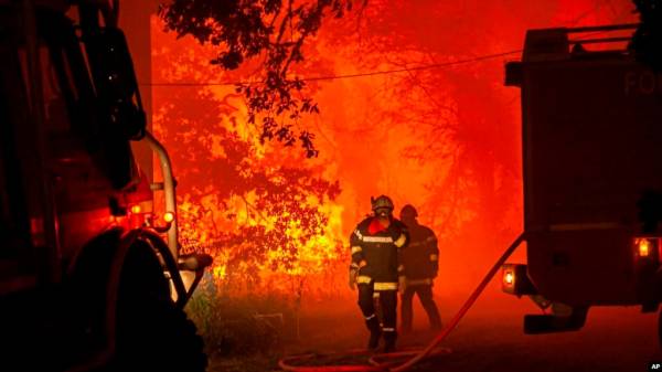 Γαλλία: Τέθηκε υπό έλεγχο η δασική πυρκαγιά στα νοτιοδυτικά της χώρας