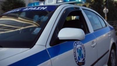 Από χειροβομβίδα η έκρηξη με δύο τραυματίες σε καφετέρια στον Άγιο Παντελεήμονα
