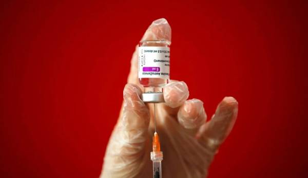 Εμβόλιο Astrazeneca: Νέα δεδομένα για την τρίτη δόση