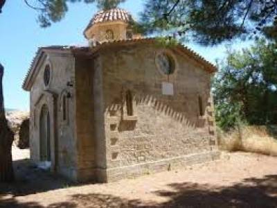 Εσπερινός στο εκκλησάκι του Κάστρου Καλαμάτας