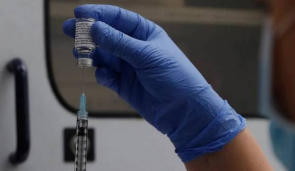 Η Πελοπόννησος 5η από το τέλος στον εμβολιασμό
