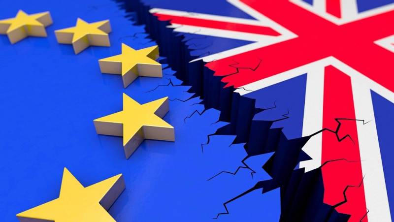 Brexit: Το Λονδίνο εμμένει στα σχέδια του για έξοδο από την τελωνειακή ένωση