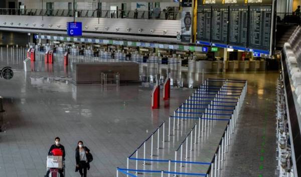 Γερμανία: Καραντίνα δύο εβδομάδων για τους ταξιδιώτες από τη Μεγάλη Βρετανία λόγω της μετάλλαξης Όμικρον