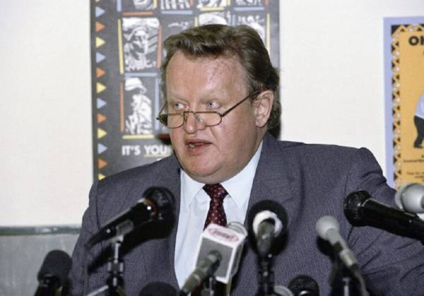 Πέθανε ο πρώην πρόεδρος της Φινλανδίας Μάρτι Αχτισάαρι – Είχε βραβευτεί με το Νόμπελ Ειρήνης