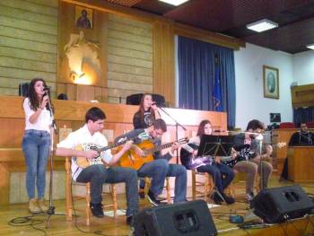 Εορταστική εκδήλωση δημοσίων υπαλλήλων για την 28η Οκτωβρίου στην Καλαμάτα