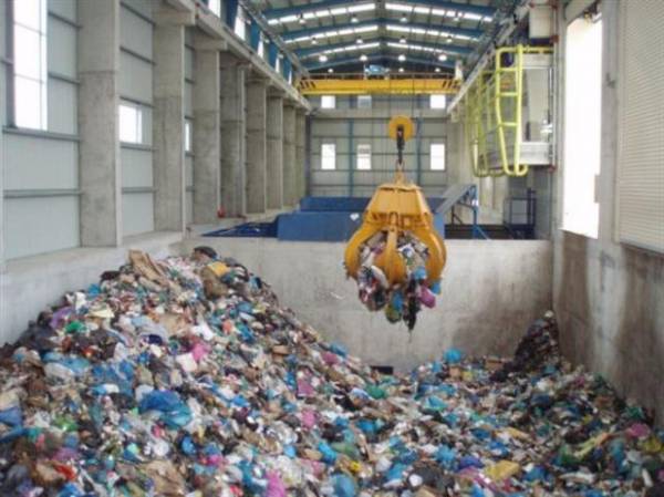 Επιμένει για σκουπιδοεργοστάσιο στη Μεσσηνία ο Τατούλης 