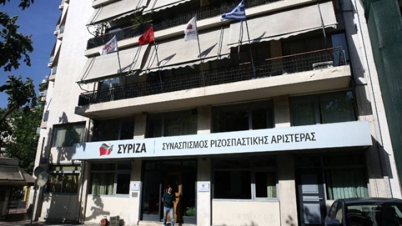 ΣΥΡΙΖΑ: Η ΝΔ πλειοδοτεί με τη Χρυσή Αυγή σε ακραίο εθνικιστικό παροξυσμό