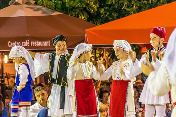 Αντάμωμα παιδικών ομάδων παραδοσιακών χορών της Τριφυλίας