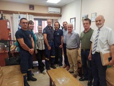 Καλαμάτα: Συγκέντρωση βοήθειας από συνδυασμό Τζαμουράνη για πλημμυροπαθείς - Επισκέψεις σε Αστυνομία και Πυροσβεστική