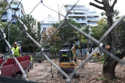 Πορευόμαστε με την ίδια συνταγή χρεοκοπίας