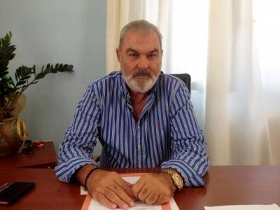 Λεβεντάκης μαινόμενος στην Τριφυλία: Χαρακτήρισε “προδότες” συμβούλους της παράταξής του