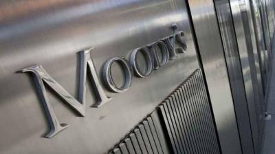 Αναβάθμιση της ελληνικής οικονομίας από Moody’s και Scope Ratings