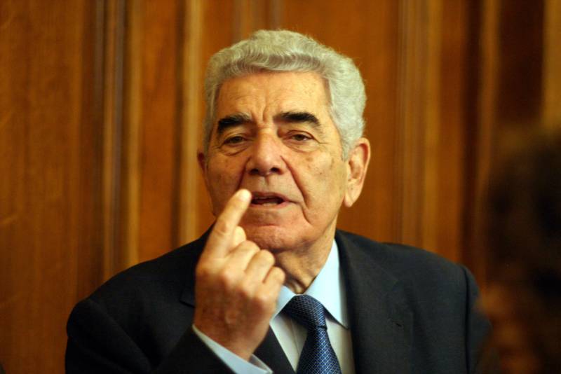 Πέθανε ο πρώην υπουργός και βουλευτής Ευβοίας Βασίλης Κεδίκογλου