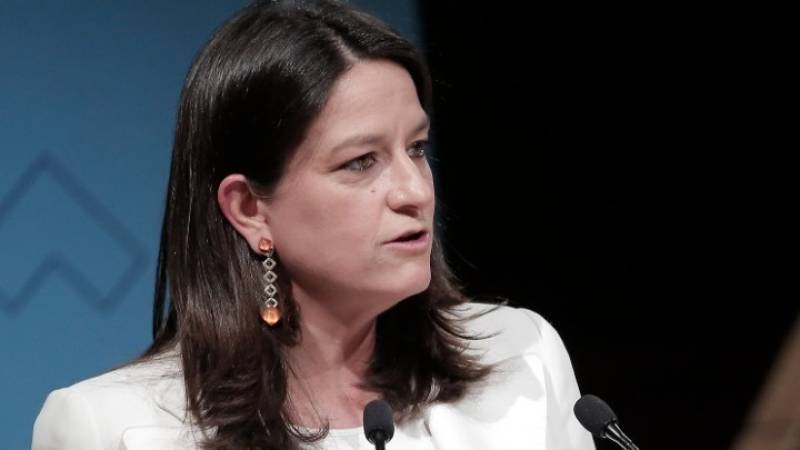 Κεραμέως: Ιστορικό υψηλό στην απασχόληση - Βάζουμε φρένο στην ανεξέλεγκτη χρήση της τεχνητής νοημοσύνης