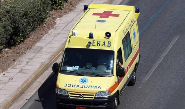 Αχαΐα: Νεκρός 75χρονος - Έπεσε με το αυτοκίνητό του σε γκρεμό