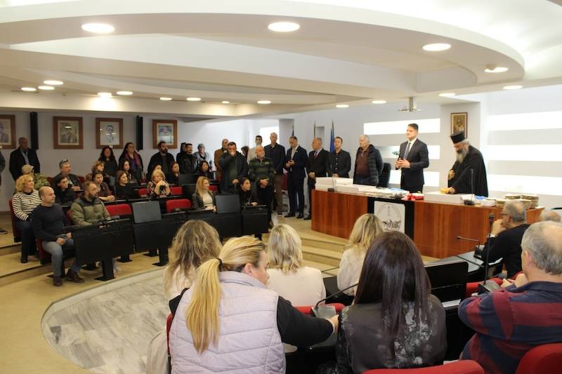 Εκοψαν πίτα οι υπάλληλοι του Δήμου Μεσσήνης