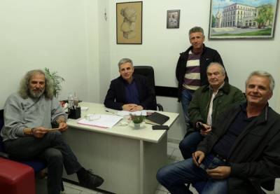 Συνάντηση Μάκαρη με Μάλαμα για το Ελαιοχώρι