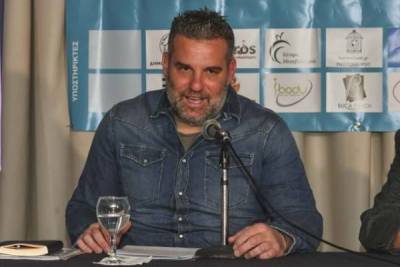 Λαζαρίδης για χάος σε πεζοδρόμια και πεζοδρομήσεις στην Καλαμάτα