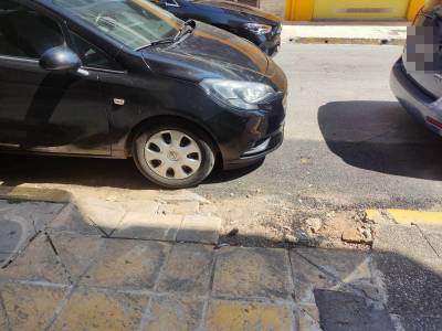 Ακατάλληλη και επικίνδυνη ράμπα ΑμεΑ