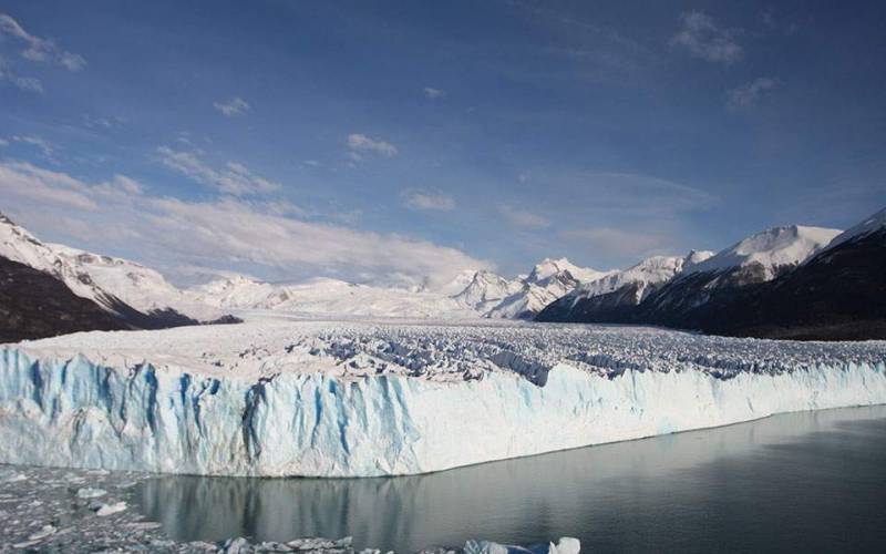 Οι παγετώνες στην Ευρώπη και σε άλλες ηπείρους θα εξαφανιστούν μέχρι το 2100