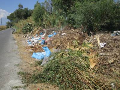 Σκουπιδότοπος στον Μπουρνιά