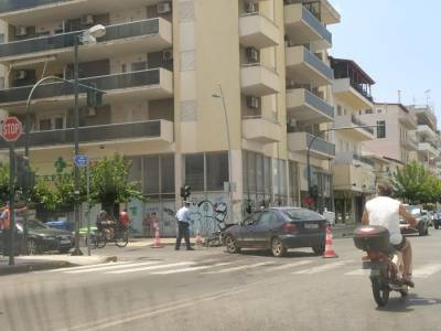 Καλαμάτα: Τροχαίο στη διασταύρωση της Κρήτης με τη Φαρών
