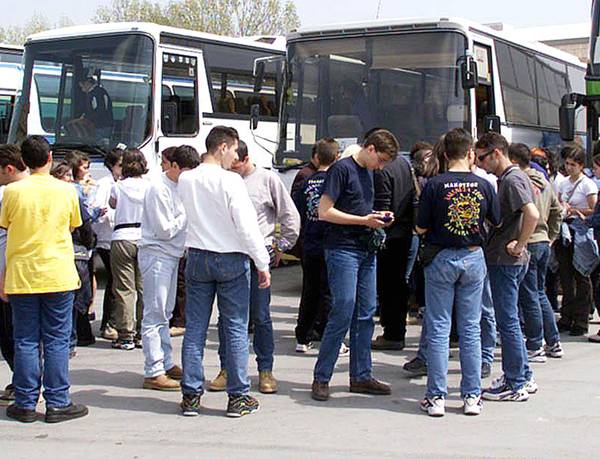 Διαγωνισμός για 169 δρομολόγια μεταφοράς μαθητών στη Μεσσηνία