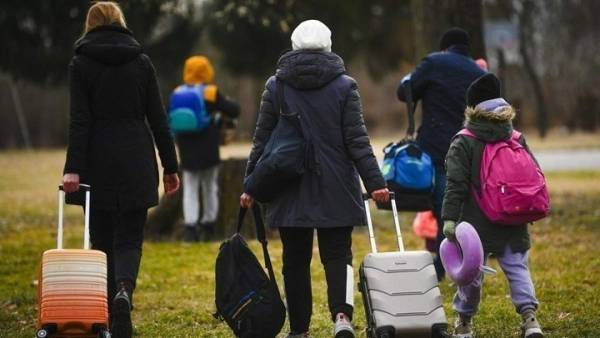 Εκπρόσωπος Ευρωπαϊκού Κοινοβουλίου: Κίνδυνος για τα παιδιά και τις γυναίκες που φεύγουν από την Ουκρανία να πέσουν θύματα διακινητών