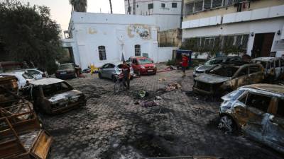 20 νεκροί από νέα ισραηλινή επιδρομή σε νοσοκομείο στη Γάζα, ανάμεσά τους 5 δημοσιογράφοι (βίντεο)