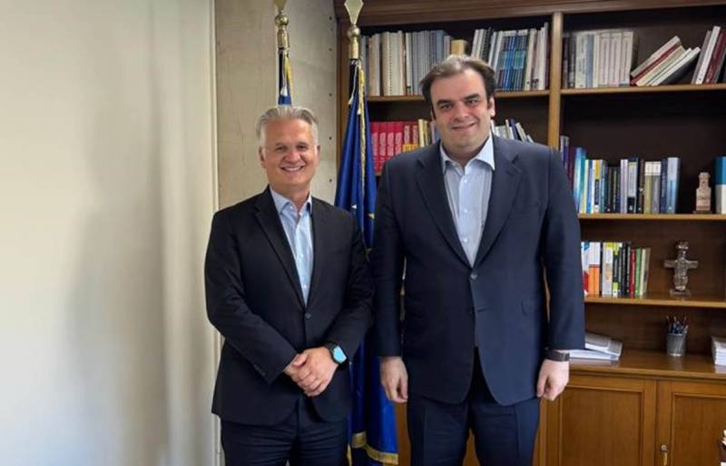 Πτωχός σε Πιερρακάκη για Διώρυγα Ισθμού και Σπήλαιο Διρού