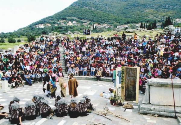 14 ομάδες στο Νεανικό Φεστιβάλ Αρχαίου Δράματος στην Αρχαία Μεσσήνη