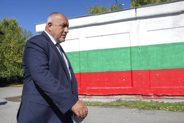 Νίκη Μπορίσοφ στις εκλογές στη Βουλγαρία – Τα σενάρια για την επόμενη ημέρα (βίντεο)
